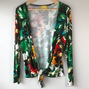 Liz Lange Tropical Print Front Tie Sweater - Med
